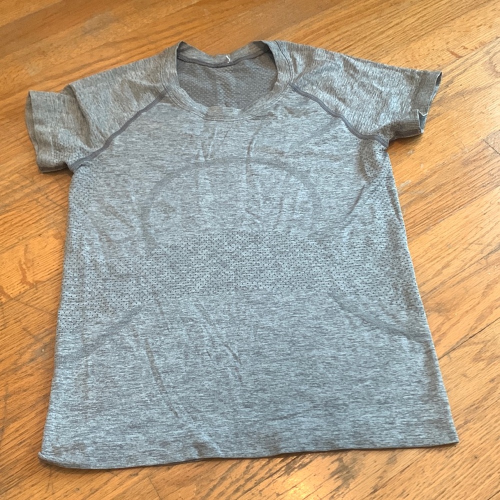 Lululemon swiftly tech race length size 4